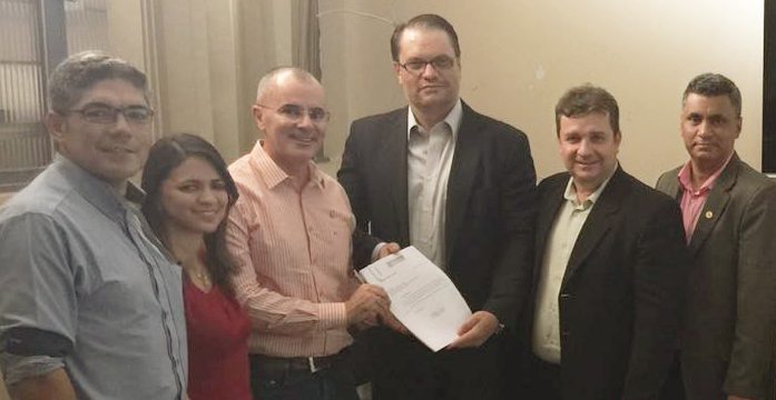 entrega-relatorio-cais-nova-era